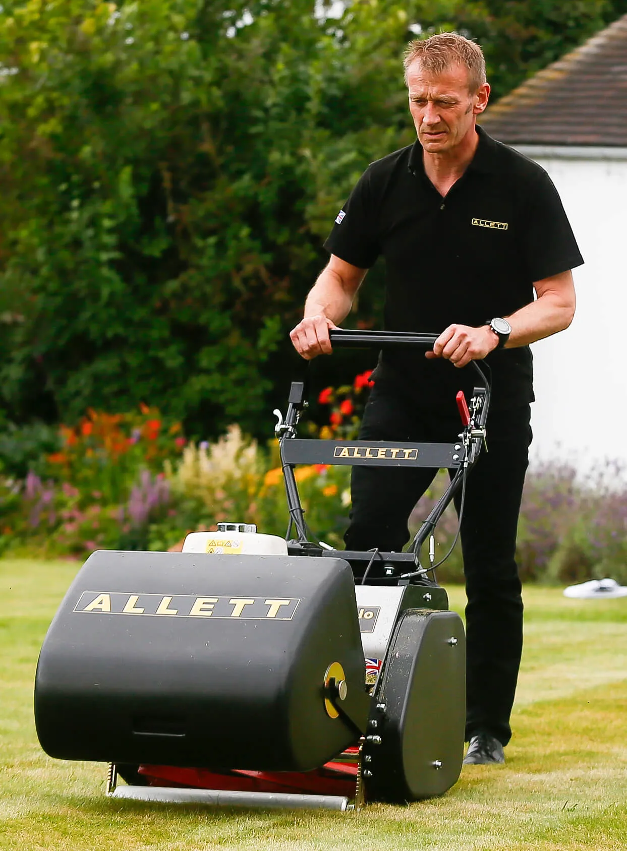 Allett Buffalo 20 Cylinder Mower