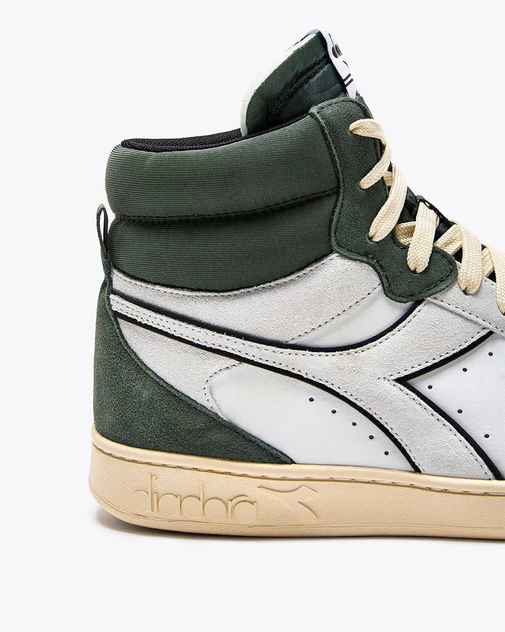 Diadora Magic Basket Mid Suede