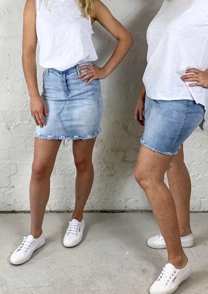 Dolly Denim Skirt || Light Blue