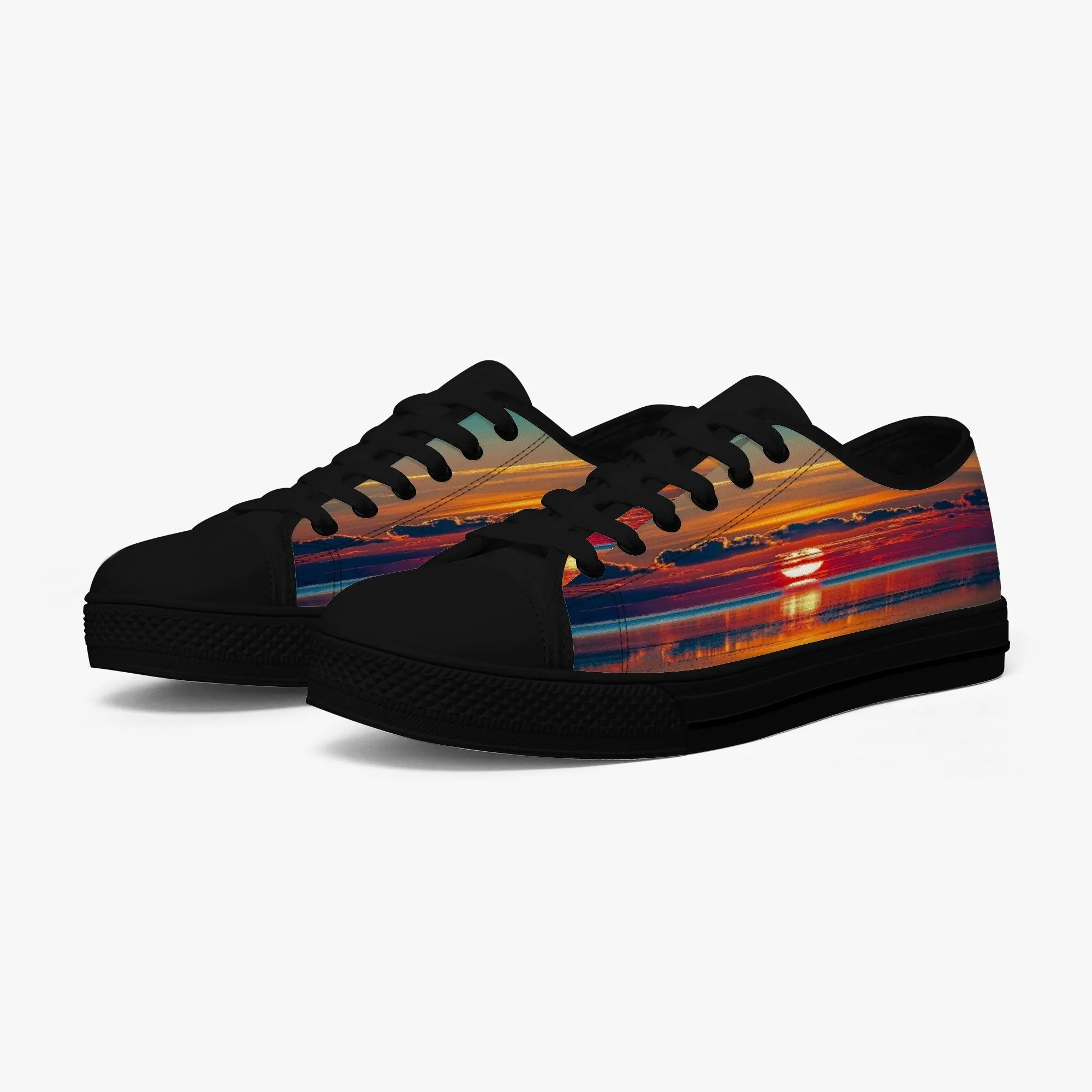 Dusky Sunset Classic Low-Top Canvas Shoes