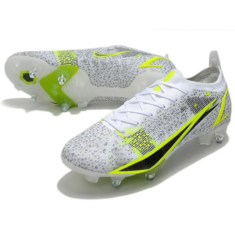 Men's Soccer Shoes Outdoor Soft Breathable Football Boots for Ultimate Comfort and Performance