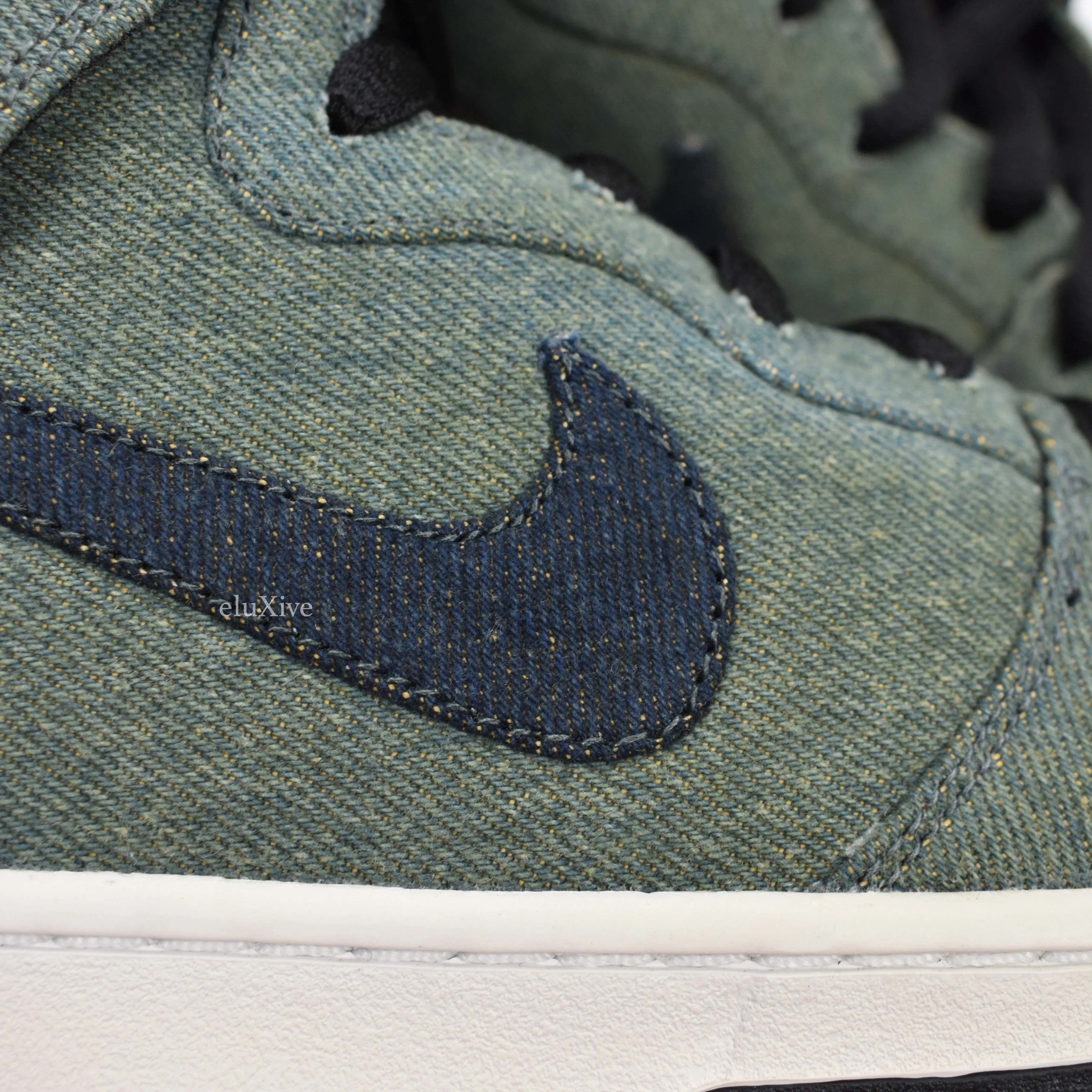 Nike - Dunk High Premium SB 'Denim' (2010)