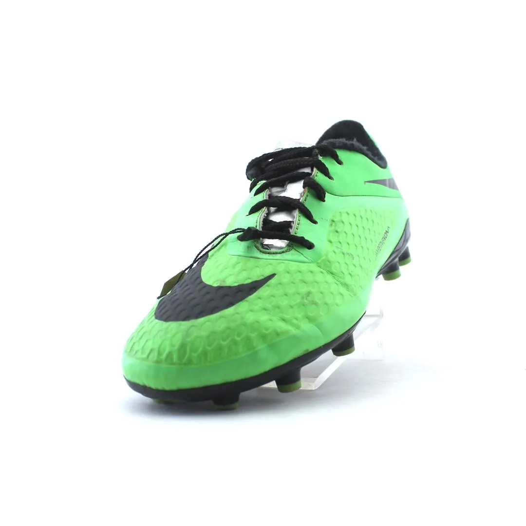 NIKE  HYPERVENOM