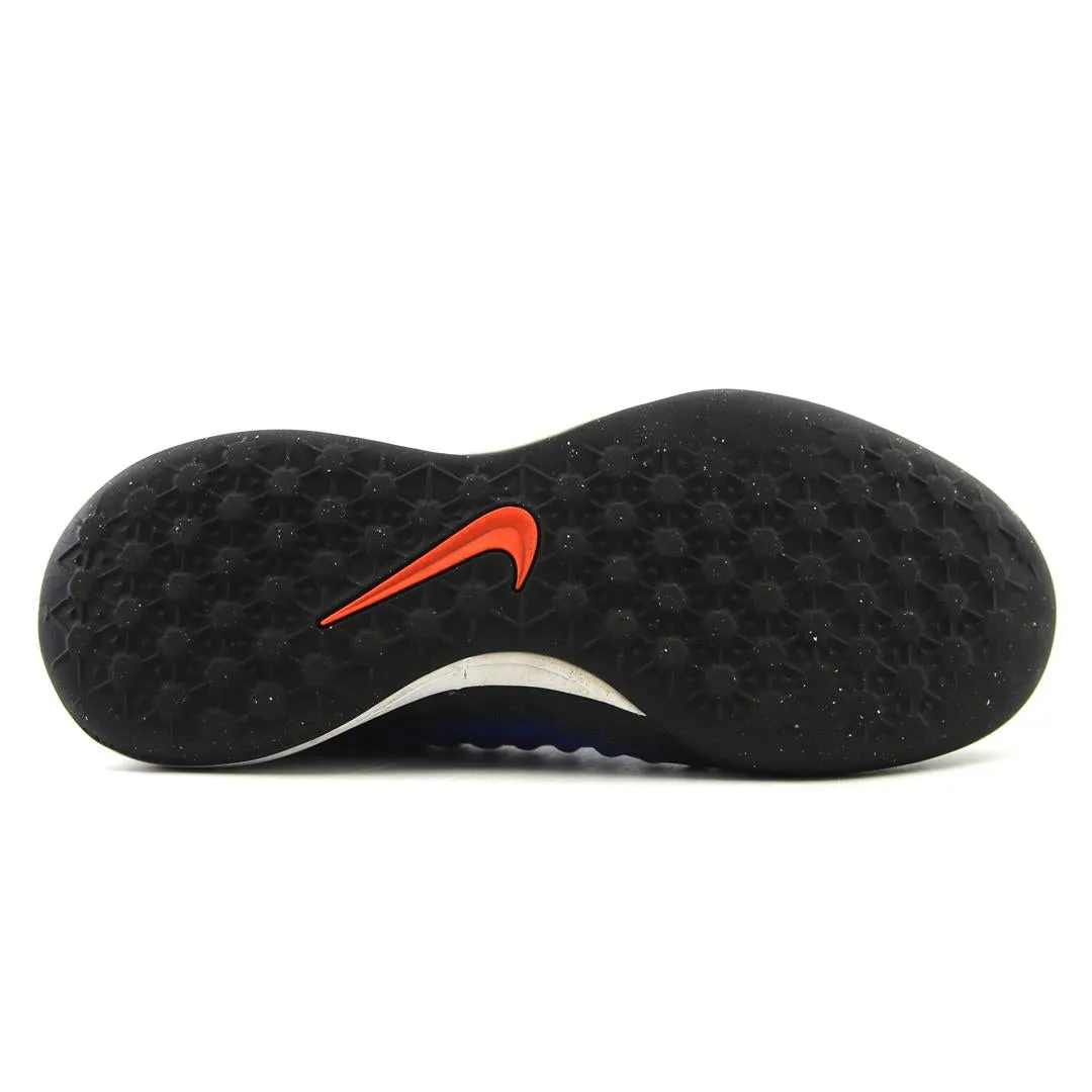 NIKE  MAGISTAX OPUS II TF