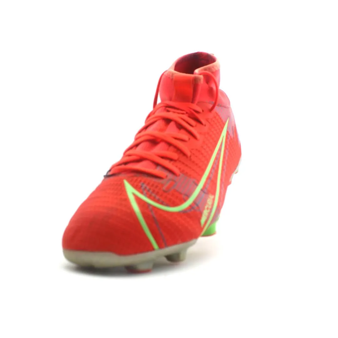 NIKE MERCRIAL