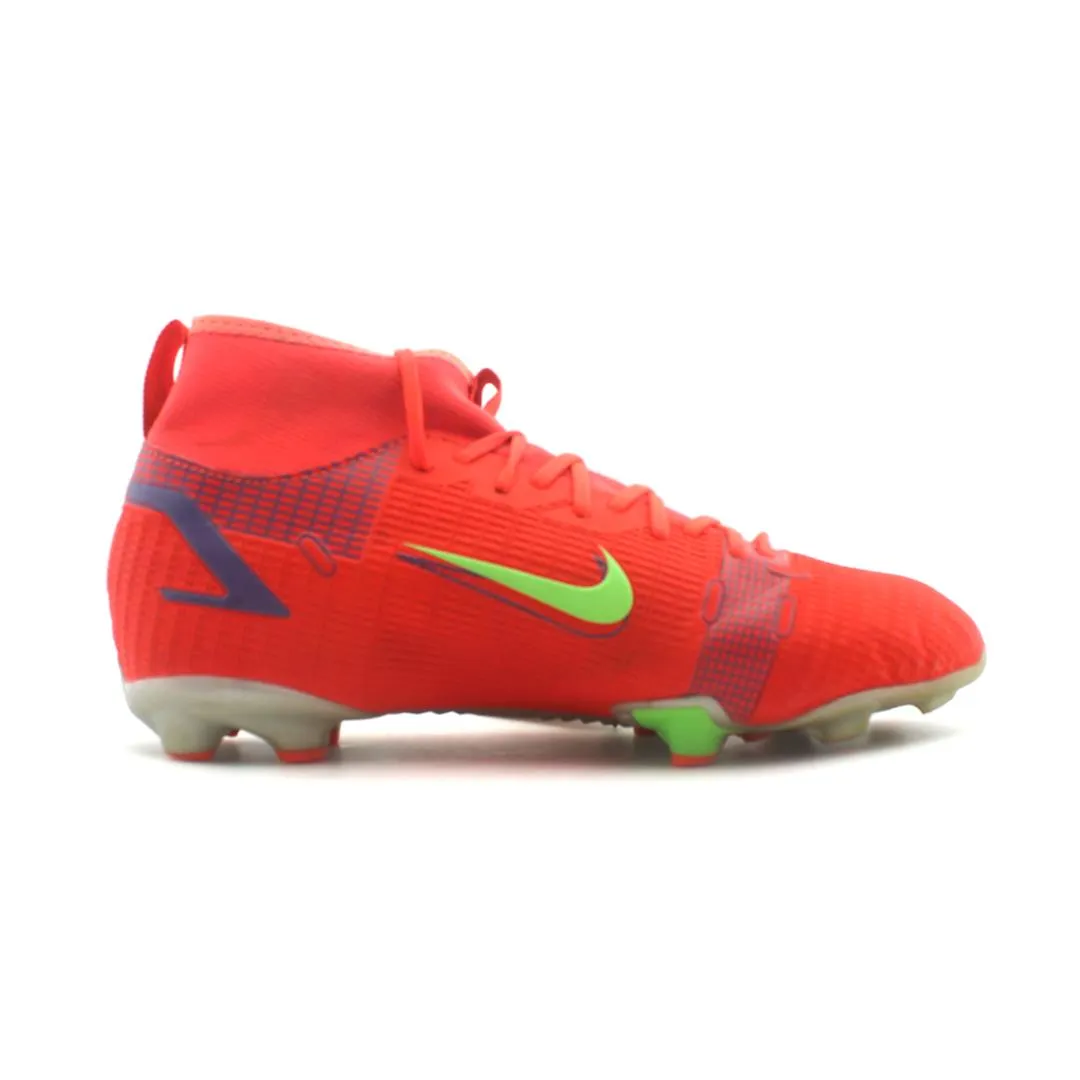 NIKE MERCRIAL