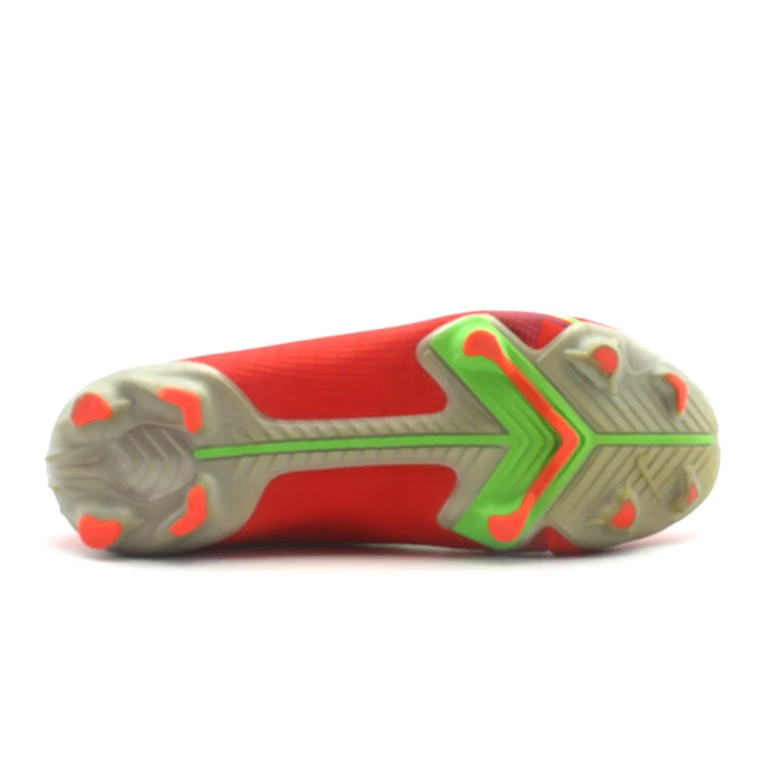 NIKE MERCRIAL