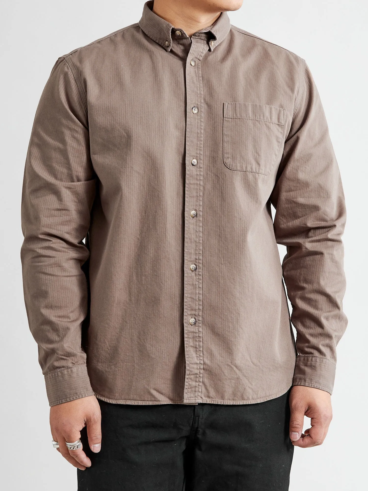 Raeburn Button Down Shirt in Putty