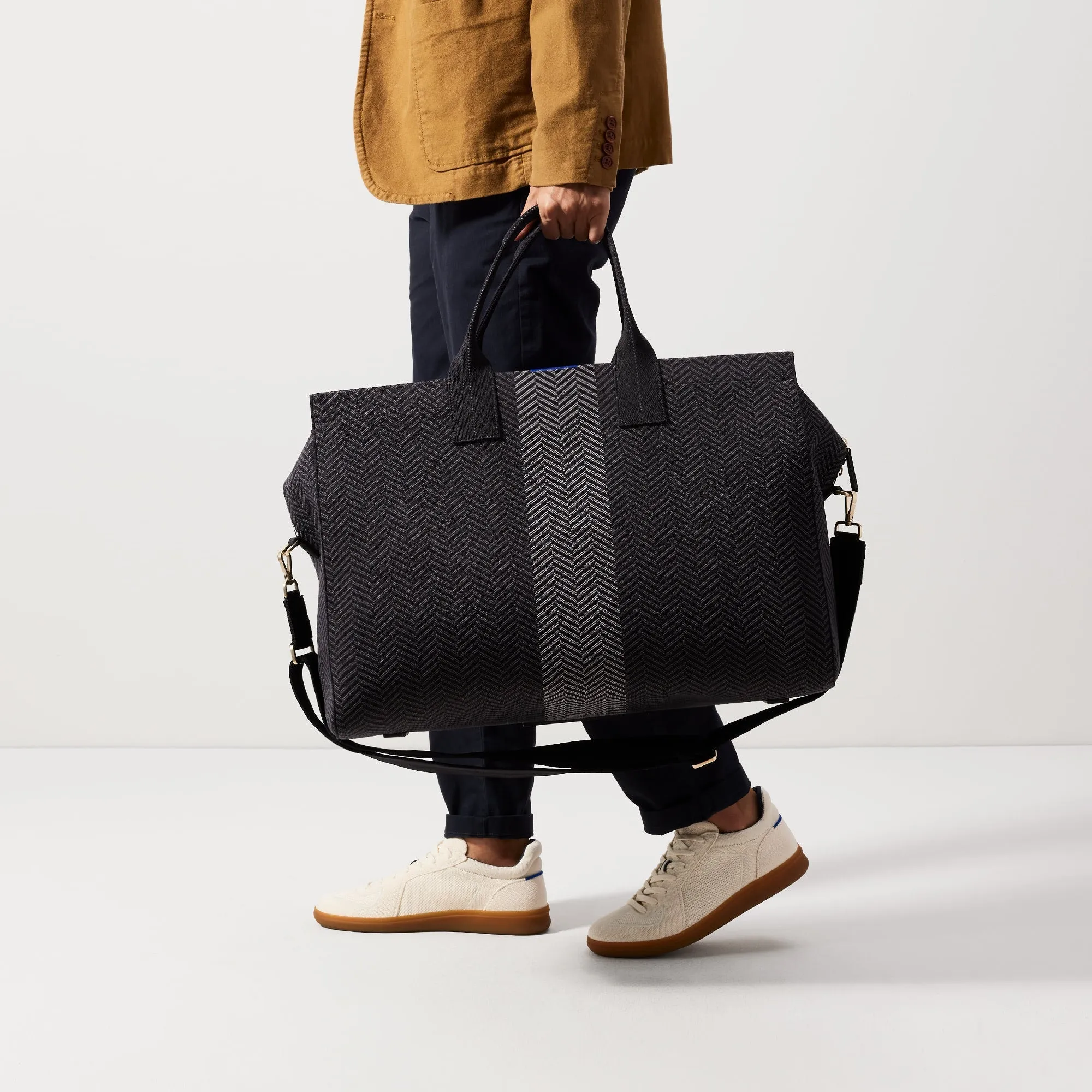 The Weekender - Shadow Black