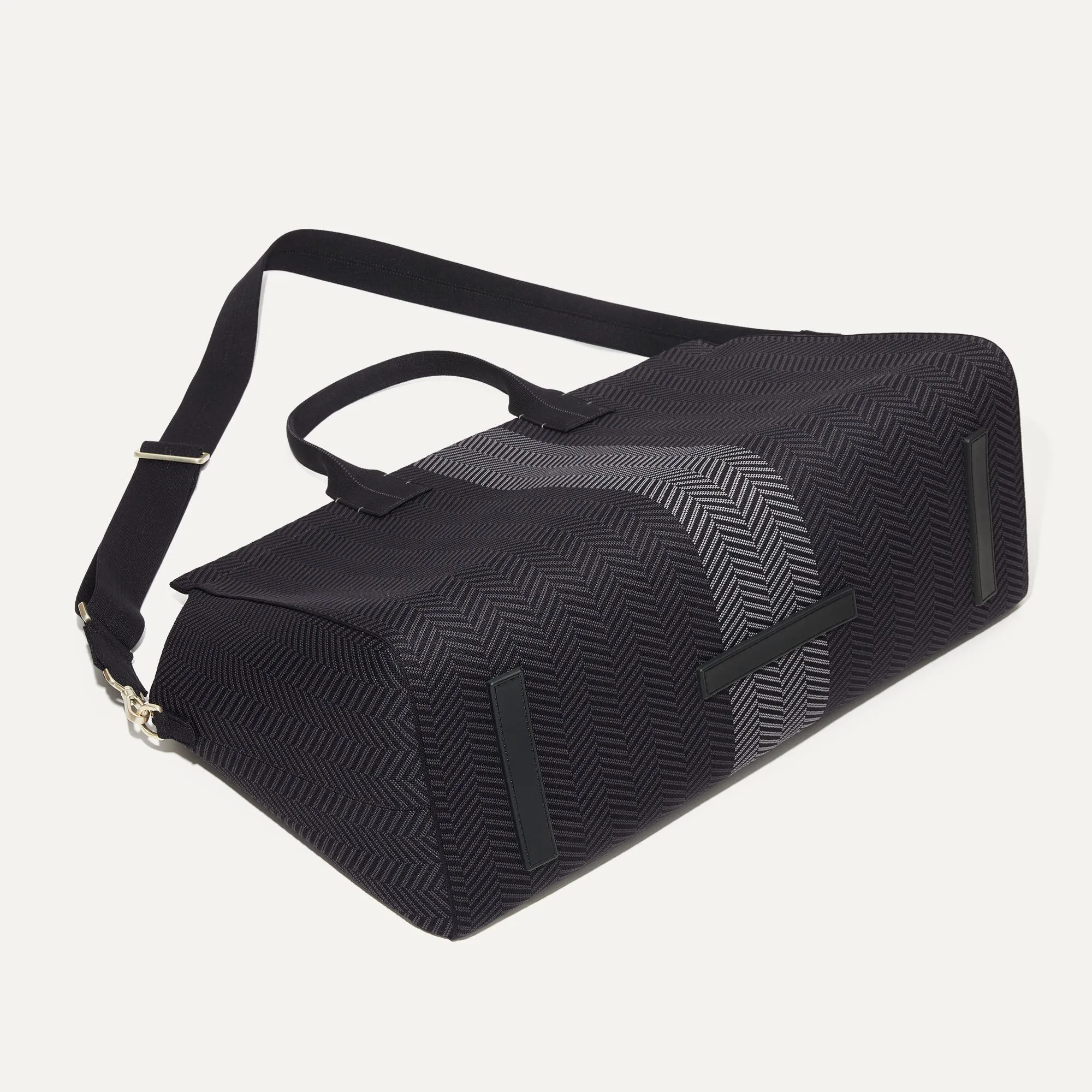 The Weekender - Shadow Black