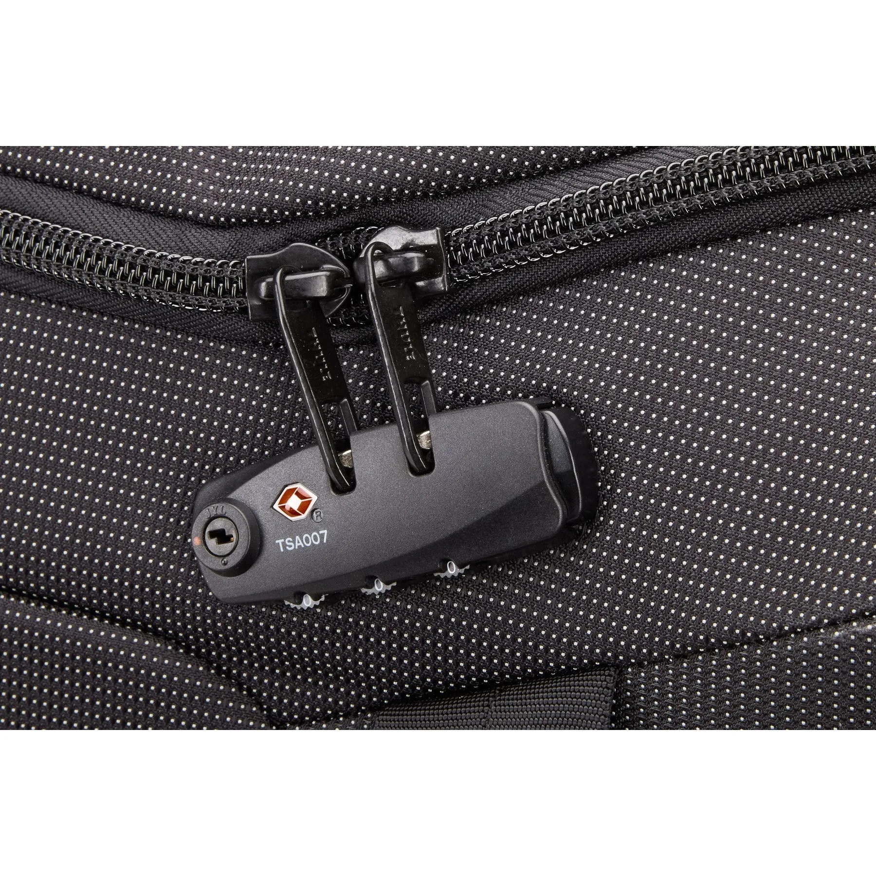 Thule Crossover 2 87L Wheeled Duffel 76cm/30" Black